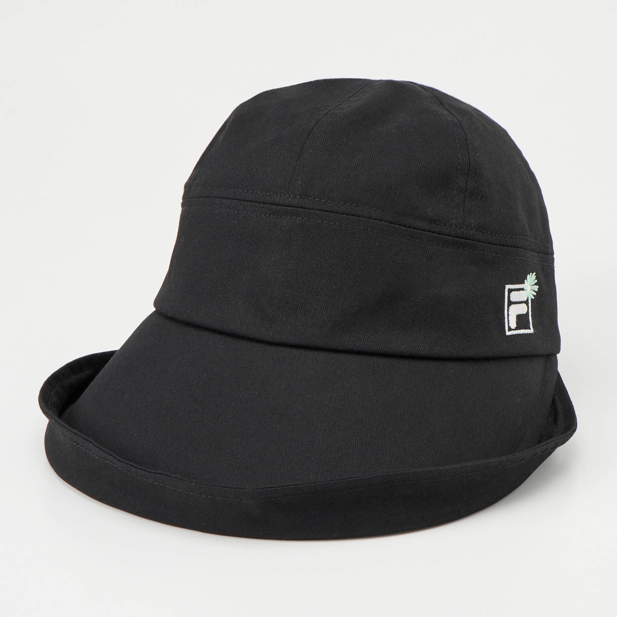 FILA(フィラ) フラワージョッキー レディス(クロ-フリー)