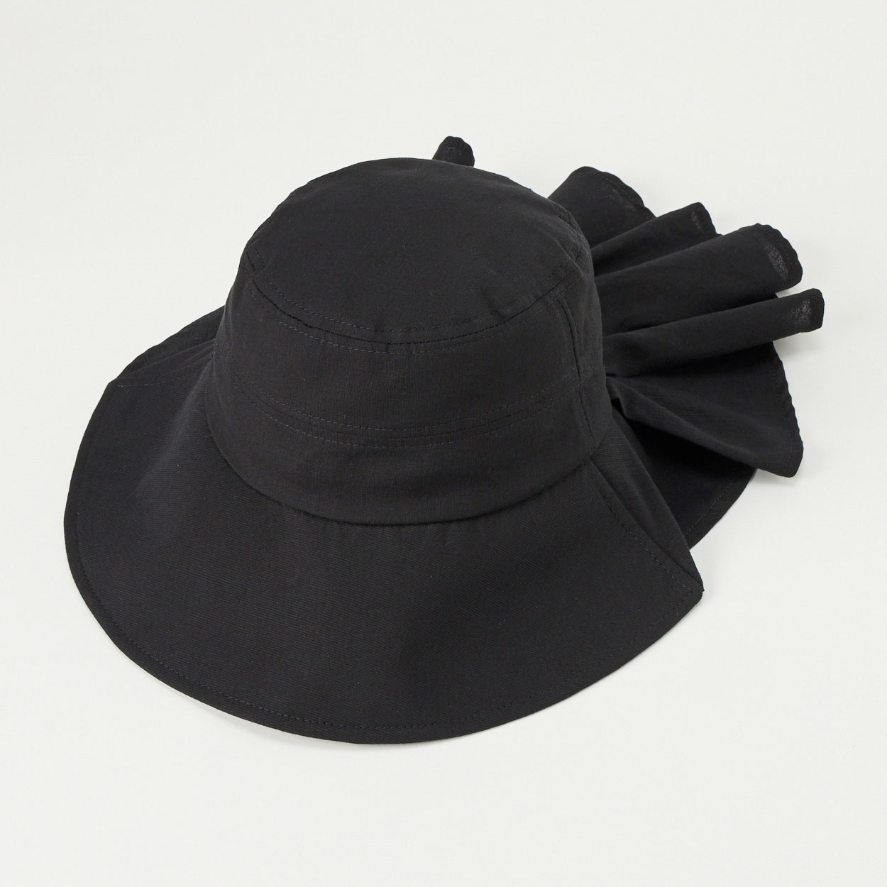 たれ付きタック入りレディス(クロ-M)