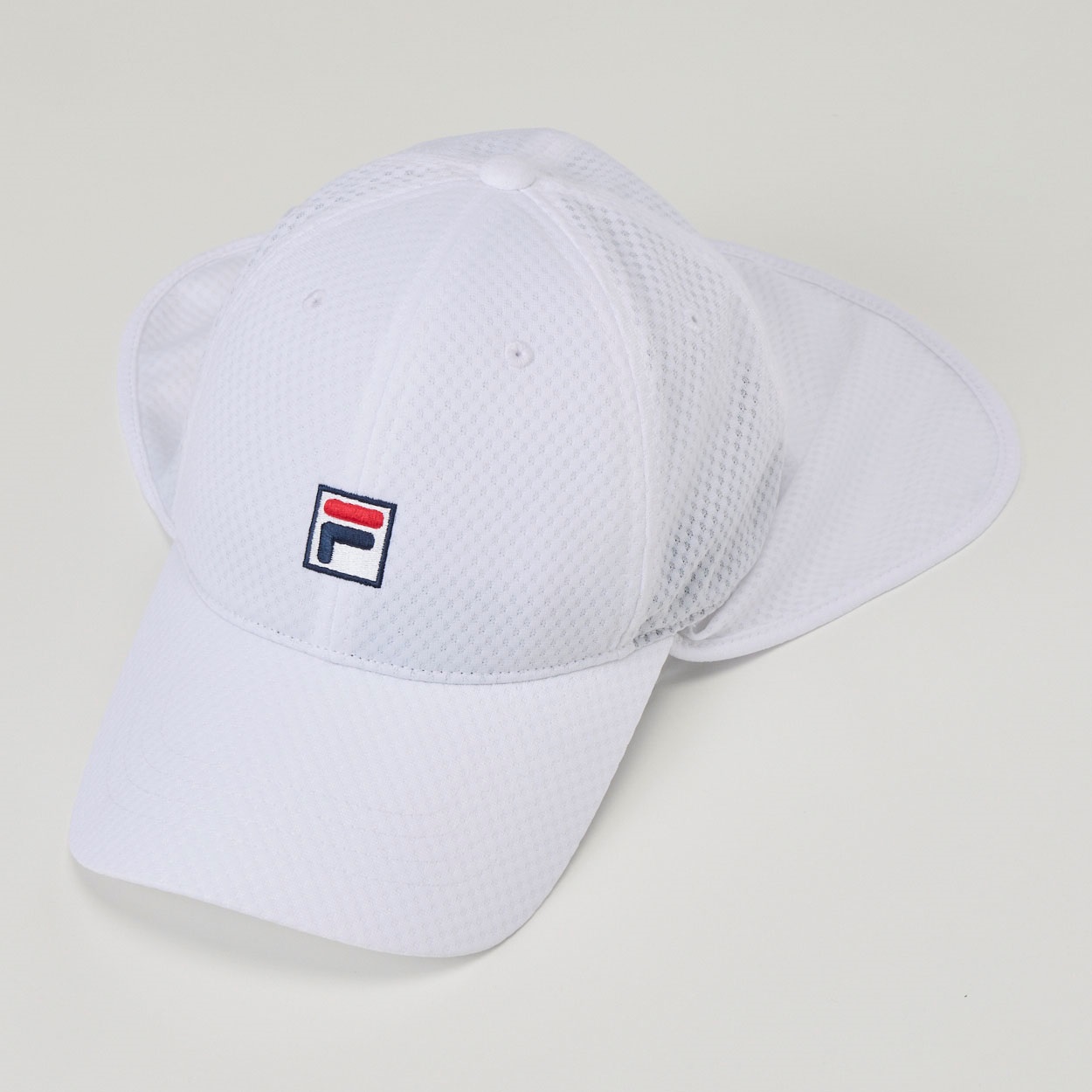FILA(フィラ) 日よけたれ付きキャップ メンズ(シロ-L)