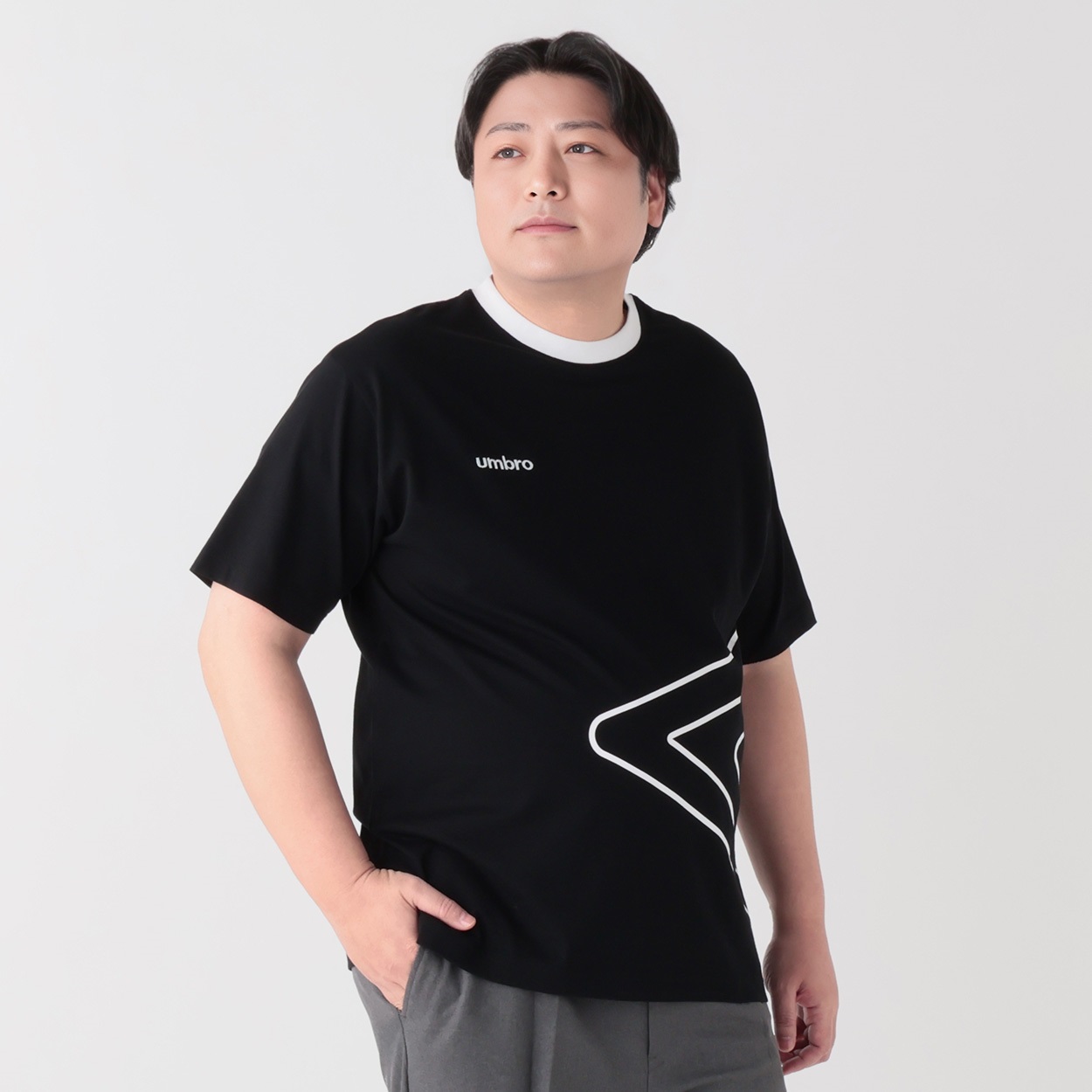 大きいサイズ UMBRO ビックロゴTシャツ メンズ | イオンスタイル 