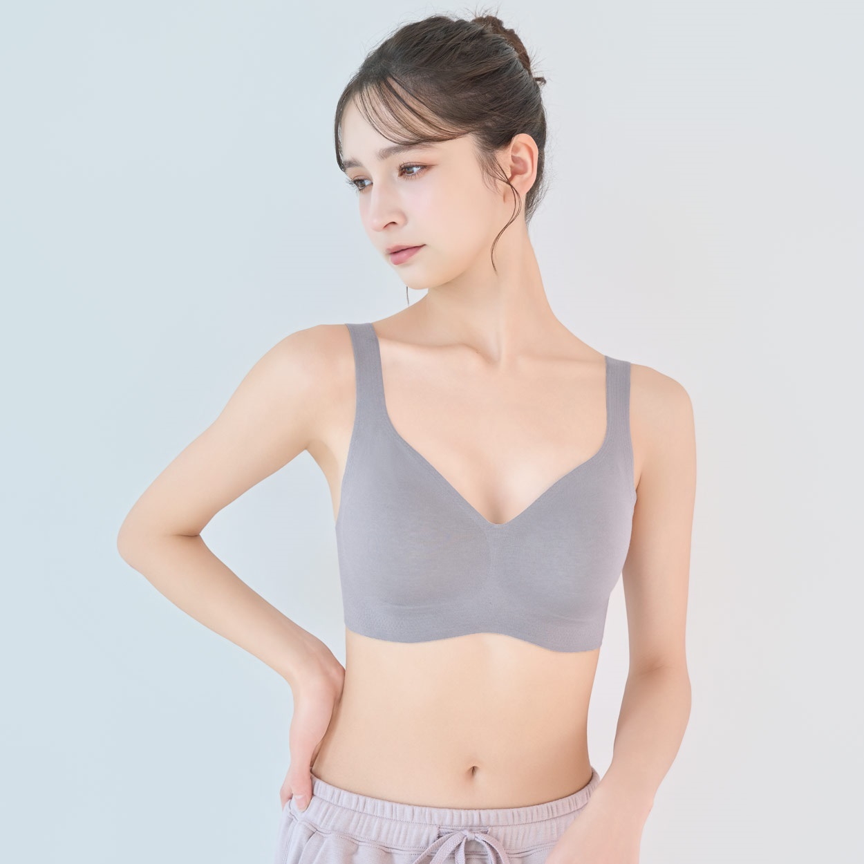 しめつけからの解放 ひびきにくいハーフトップブラ型（コットンブレンド） レディス トップバリュ Mirai Beauty(ミライビューティ)(ウスグレー-L)