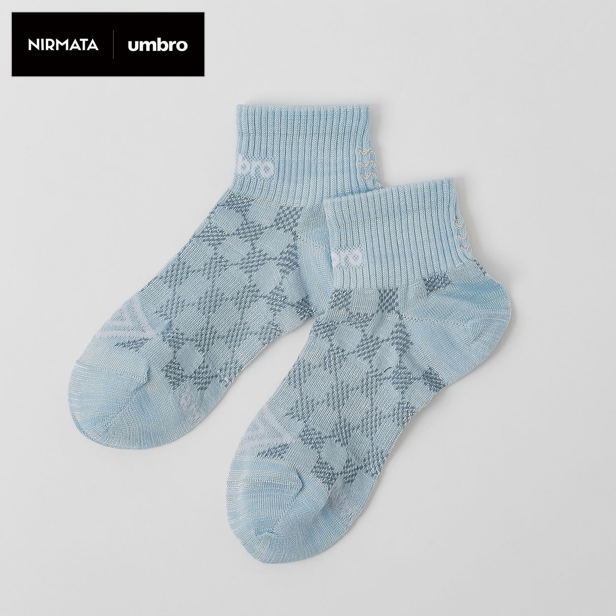 NIRMATA×umbroコラボソックス チェッカーショート丈 レディス(水色-23-25CM)