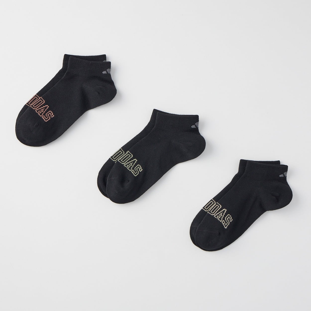 adidas(アディダス) スニーカー丈ソックス 3足組  消臭 つま先かかと補強 破れにくい長持ち設計 レディス(セットアソート-23-25CM)