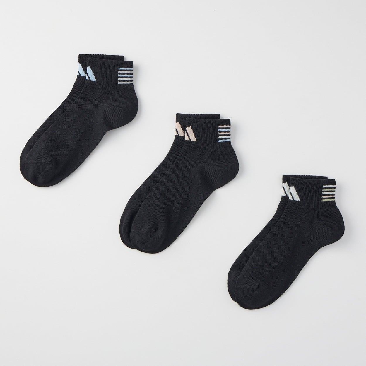 adidas(アディダス) ショート丈ソックス 3足組  消臭 つま先かかと補強 破れにくい長持ち設計 レディス(クロ-23-25CM)