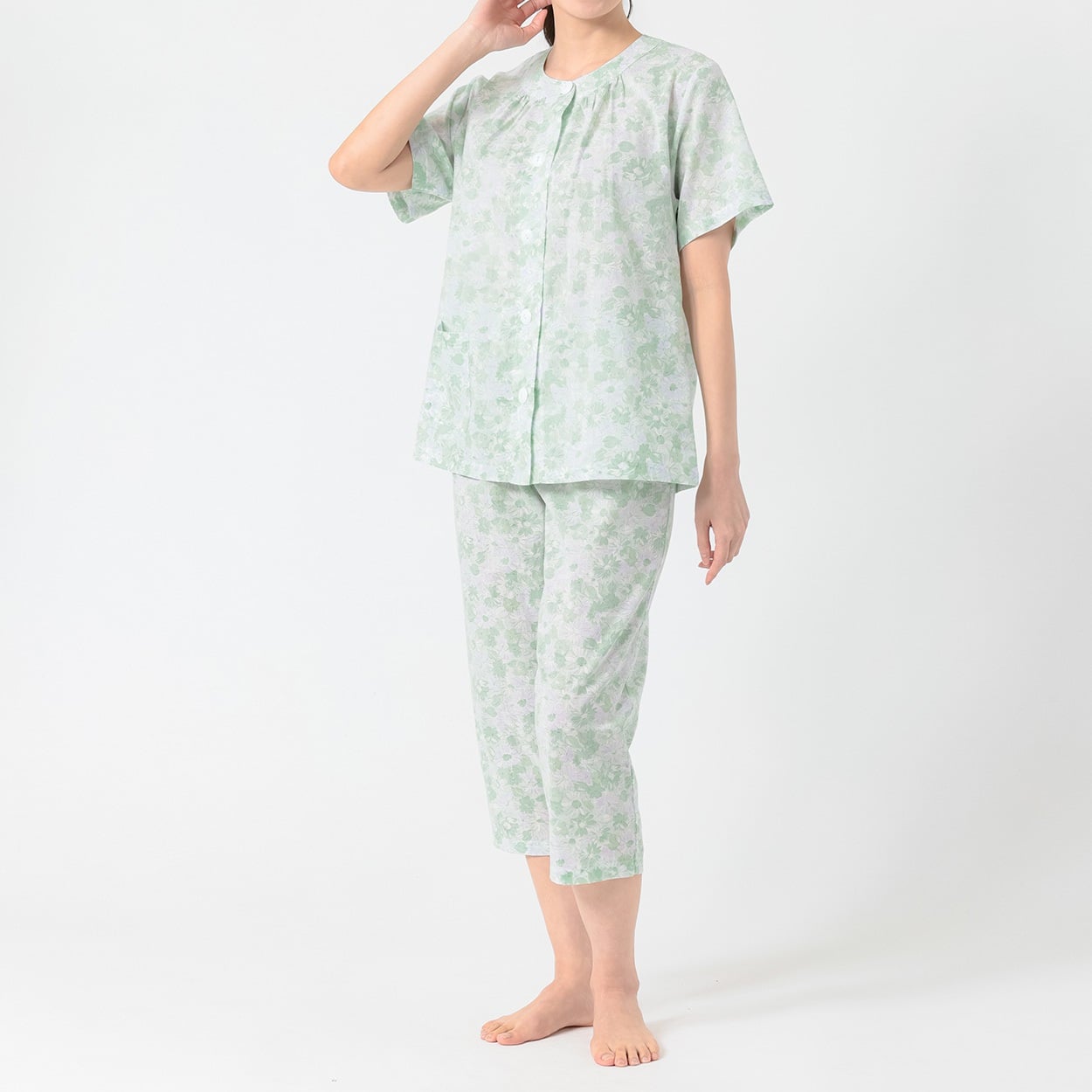 GUNZE(グンゼ) 睡眠工房吸汗速乾加工楊柳半袖8分丈フェミニンパジャマ