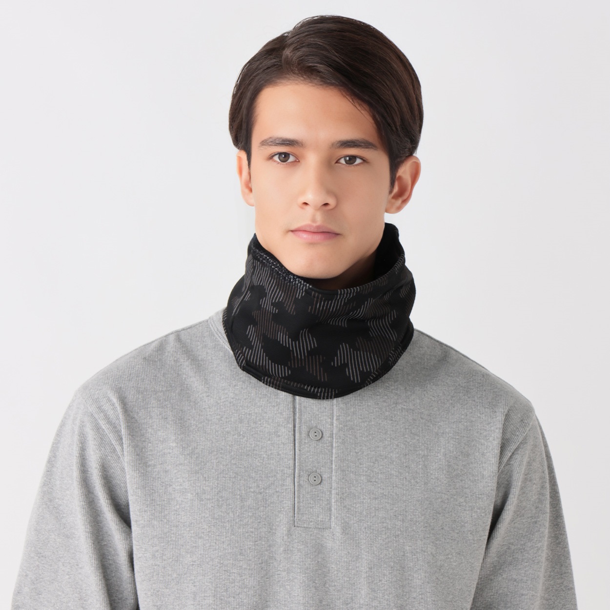 オトコの温活ネックウォーマー 裏ボア 迷彩柄 メンズ | イオンスタイル