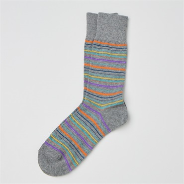 SAVING THE PLANET by KATHARINE HAMNETT クルー丈マルチボーダー柄ソックス メンズ(グレー-25-27CM)