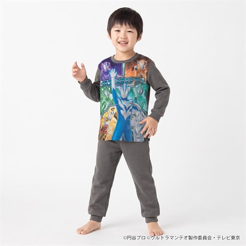 ウルトラマンテオ 光るシャギーパジャマ キッズ 男の子 110cm-130cm