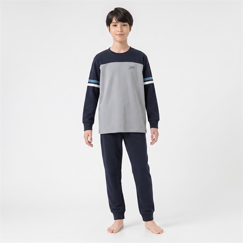 綿100％裏毛パジャマ 男の子 140cm-160cm