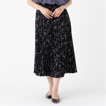 専用VETEMENTS 花柄プリーツスカート レッド ブラック S エレガント 専用VETEMENTS 花柄プリーツスカート レッド ブラック S