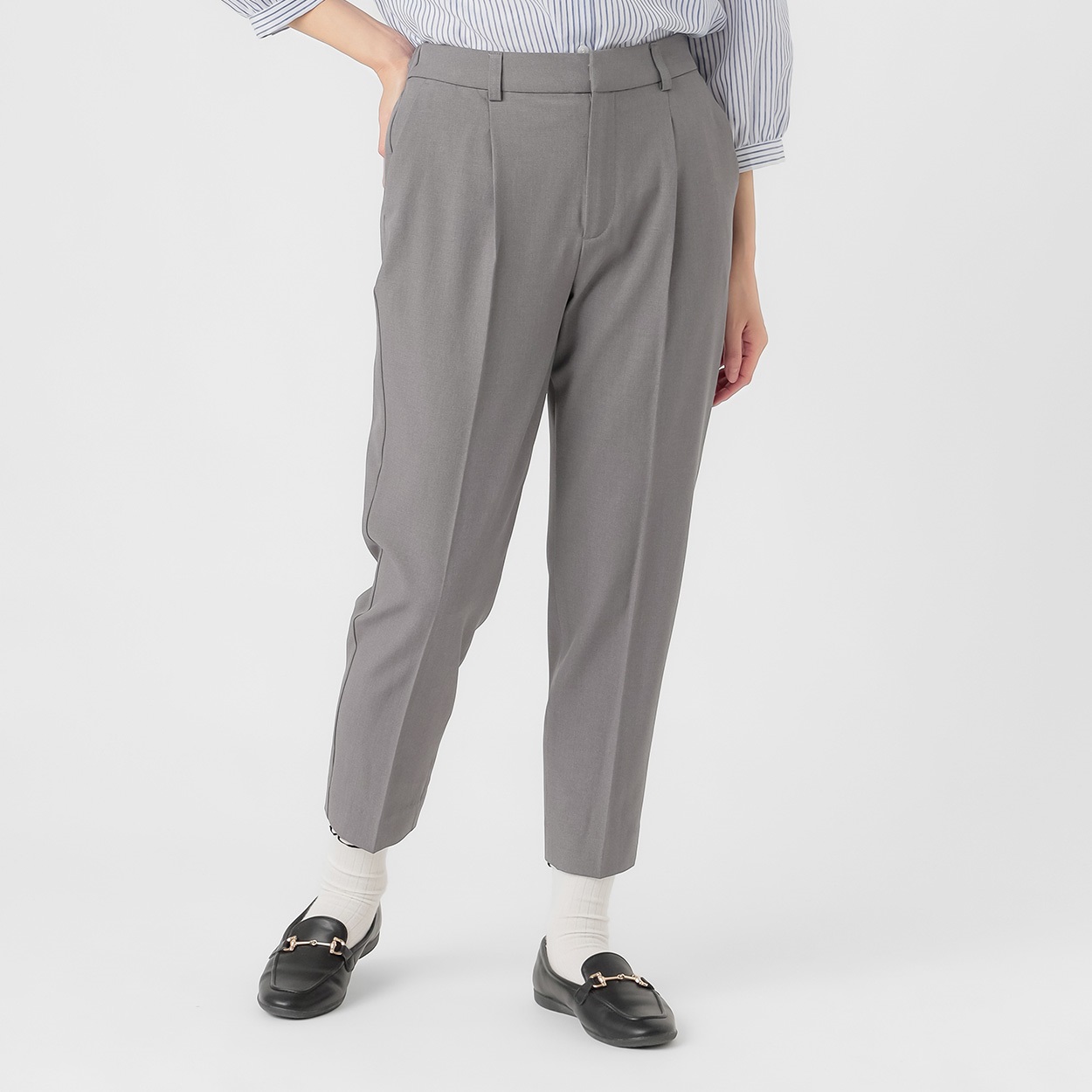 ひんやりテーパードパンツ レディス ESSEME(エシーム) 391840(ウスクロ-L)
