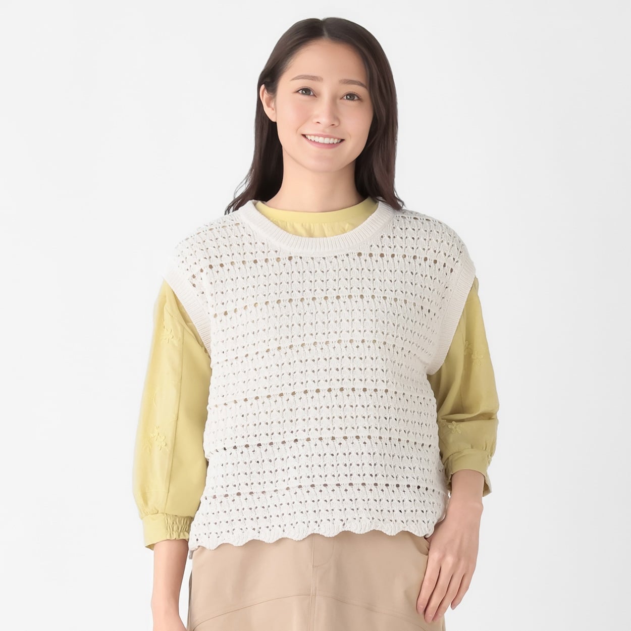 裾スカラップ透かし編みベスト レディス ESSEME(エシーム) 483557