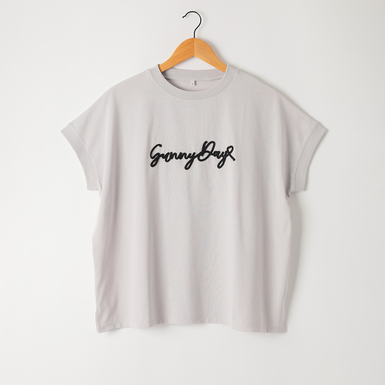 コード刺繍Tシャツ レディス Merrish Days(メリッシュ デイズ) DA261HY345(ウスクロ-L)