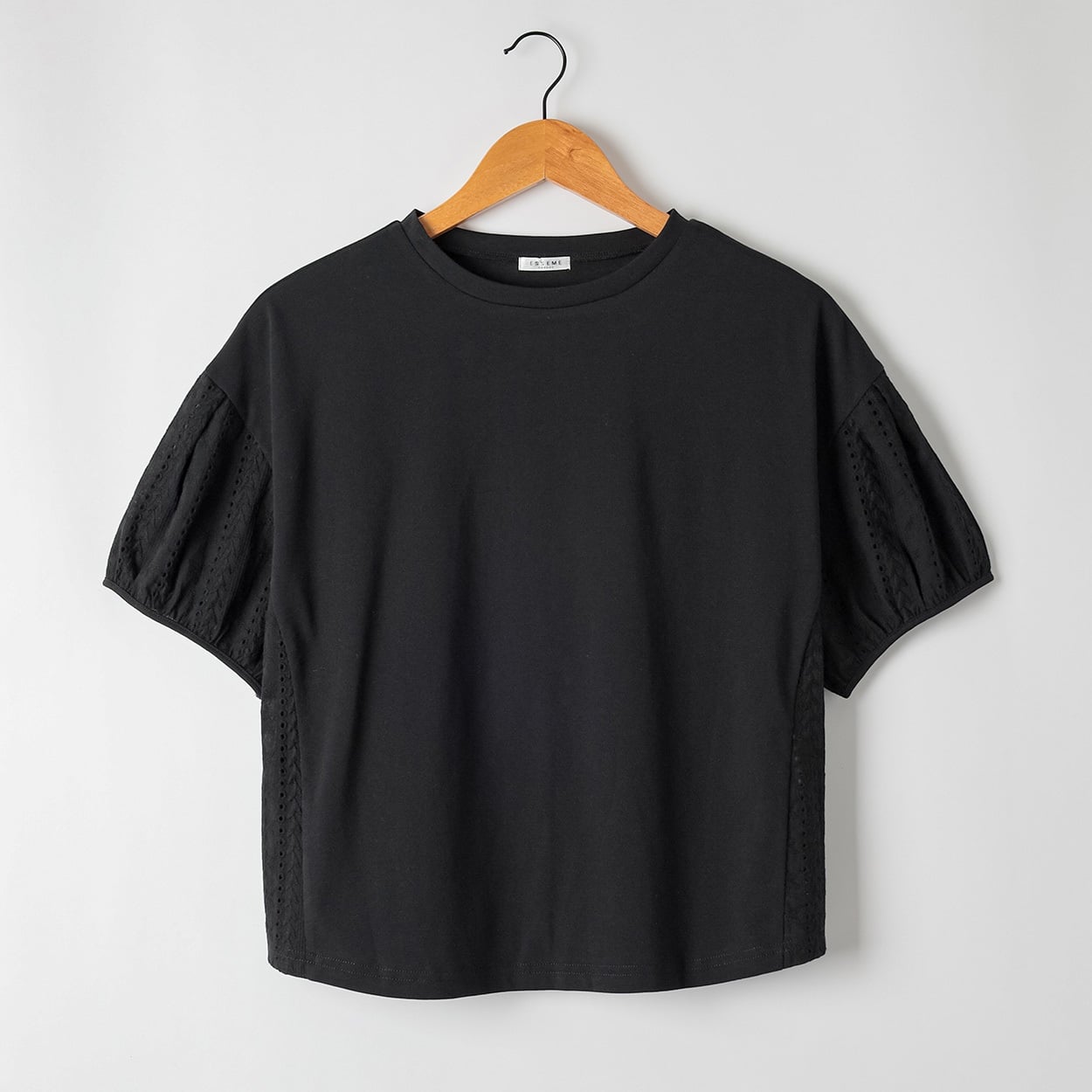 袖脇レース切替プルオーバー レディス ESSEME(エシーム) 363163(クロ-XL)