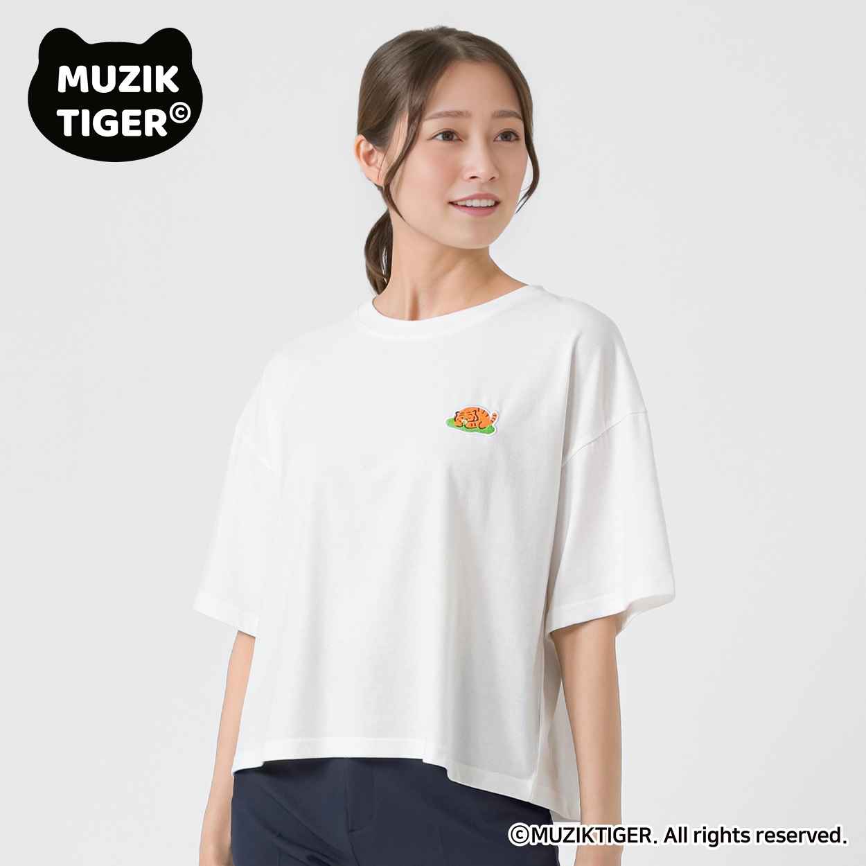 MUZIK TIGER 胸ポイントTシャツ レディス ESSEME(エシーム) ESM26M055-TS(アイボリー-XL)
