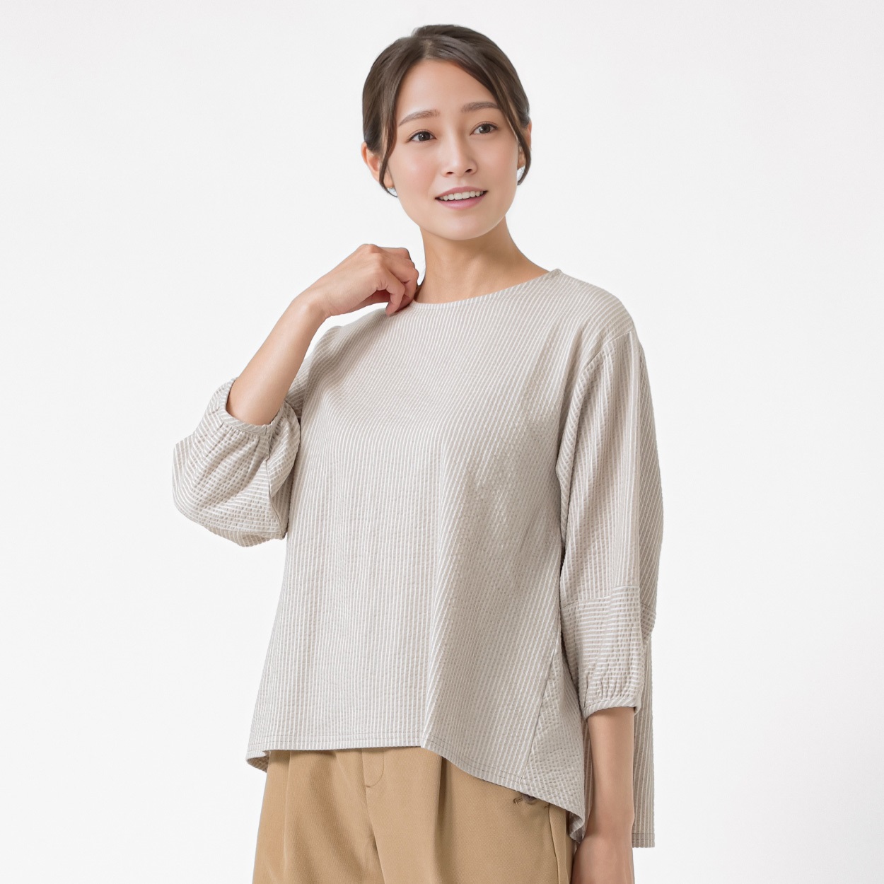 サッカープルオーバー レディス ESSEME(エシーム) AE262HY379J(ウスクロ-XL)