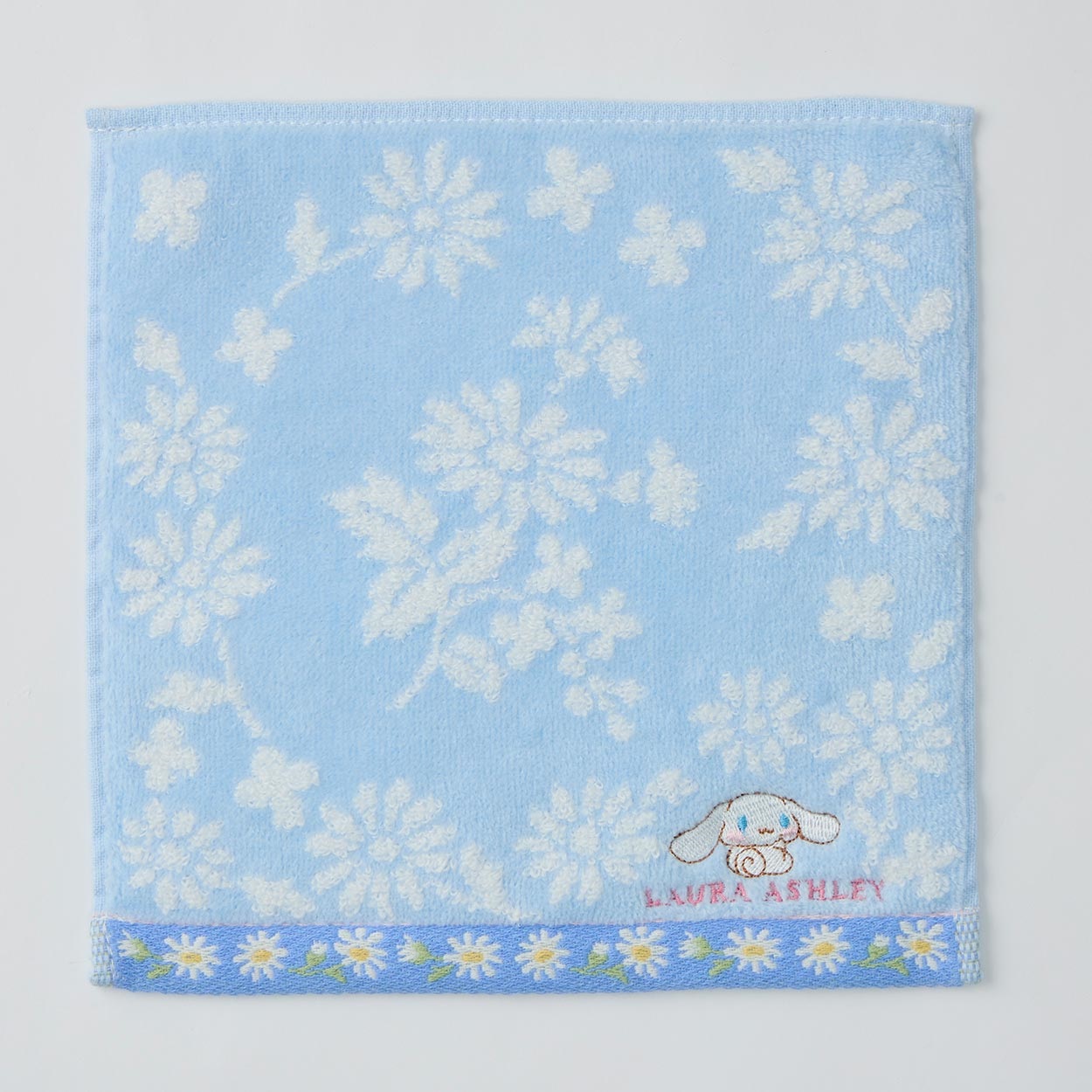 Laura Ashley(ローラ アシュレイ) シナモロールミニタオル | イオン