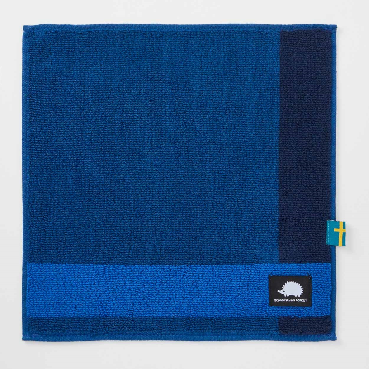 SCANDINAVIAN FOREST(スカンジナビアン フォレスト) タオル分割