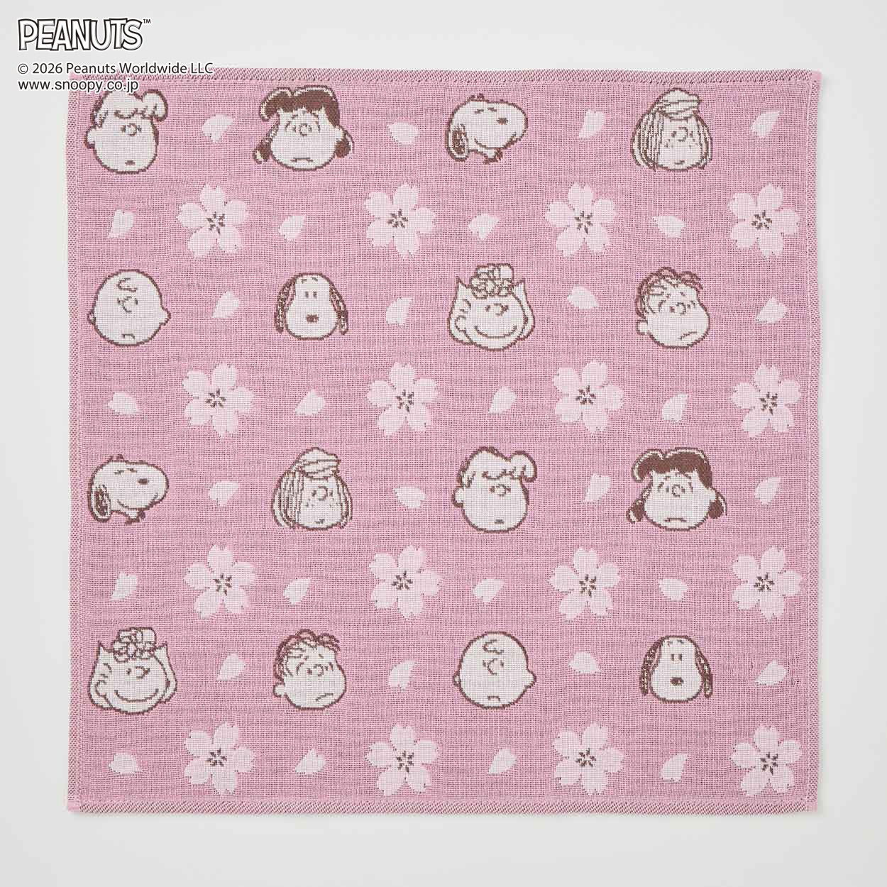 ピーナッツ(PEANUTS) スヌーピー 桜3重ガーゼハンカチ 仲間 | イオン