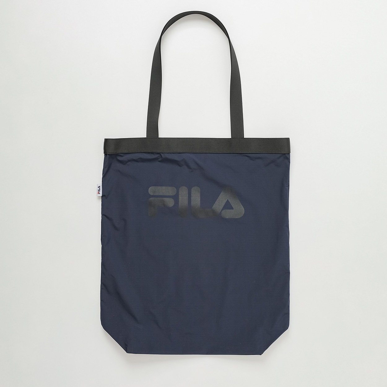 FILA(フィラ) ユーティリティーバッグ レディス 424-803A-K(コイアオ-ﾌﾘｰ)