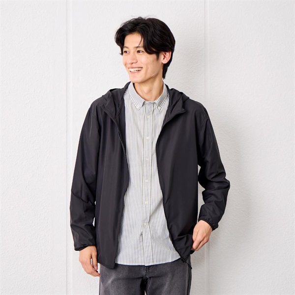 【ほぼ新品】MARNIxUNIQLO ポケッタブルパーカ L ほぼ新品】MARNIxUNIQLO ポケッタブルパーカ L