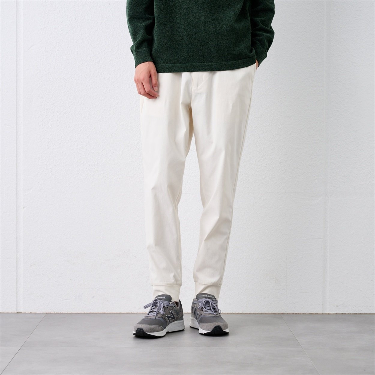 ウッチー出品 TVC(ティーヴィシー) ハイストレッチ ジョガーパンツ メンズ | イオン