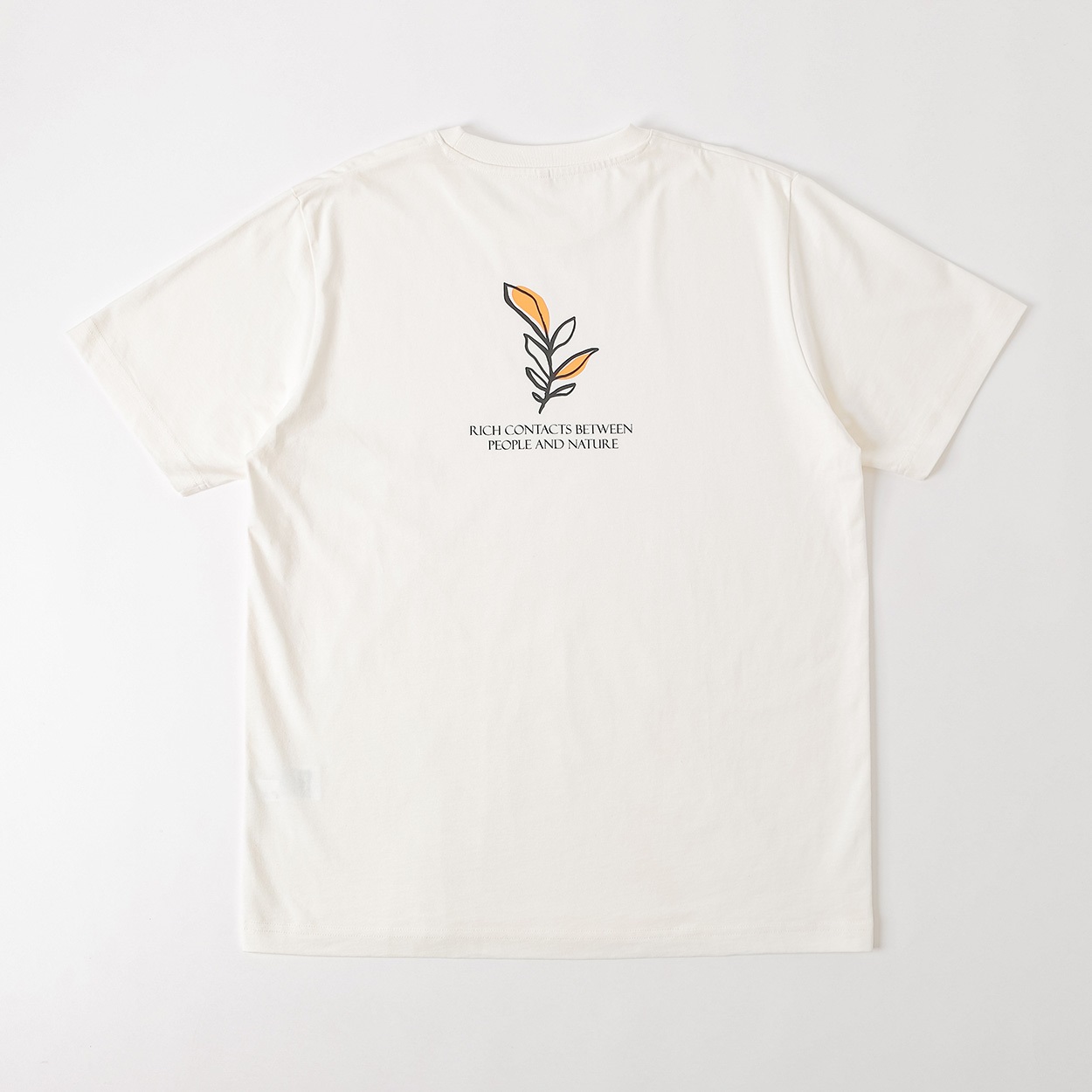 TVC(ティーヴィシー) コットン天竺プリントクルーネック半袖Tシャツ メンズ(キナリ(ONE)-XL)