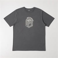 TVC(ティーヴィシー) コットン天竺プリントクルーネック半袖Tシャツ メンズ(チャコールグレー（ONE）-S)