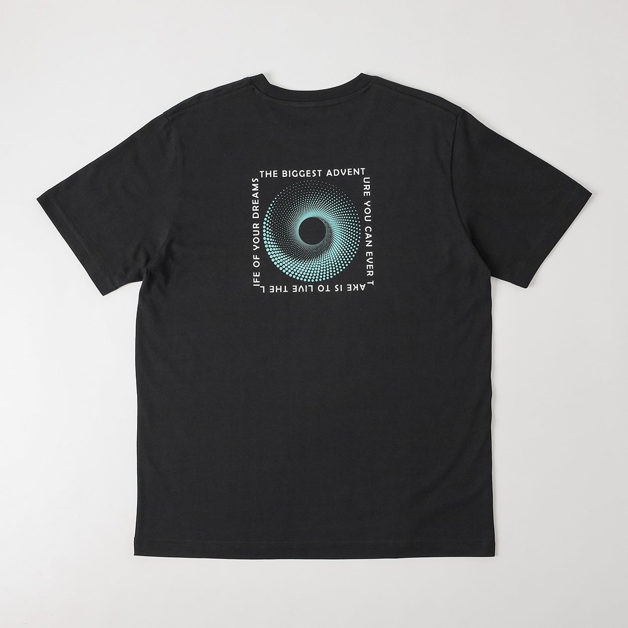 TVC(ティーヴィシー) コットン天竺プリントクルーネック半袖Tシャツ メンズ(モノトーン（CITY）-M)