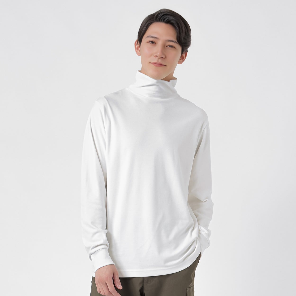 TVC(ティーヴィシー) コットン起毛タートルネック長袖Tシャツ メンズ(シロ-M)