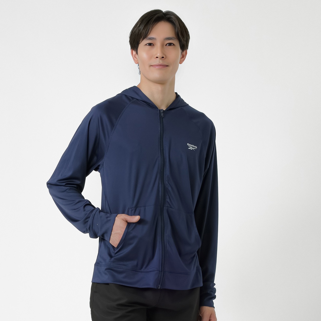 Reebok スムスUVパーカー メンズ(コイアオ-M)