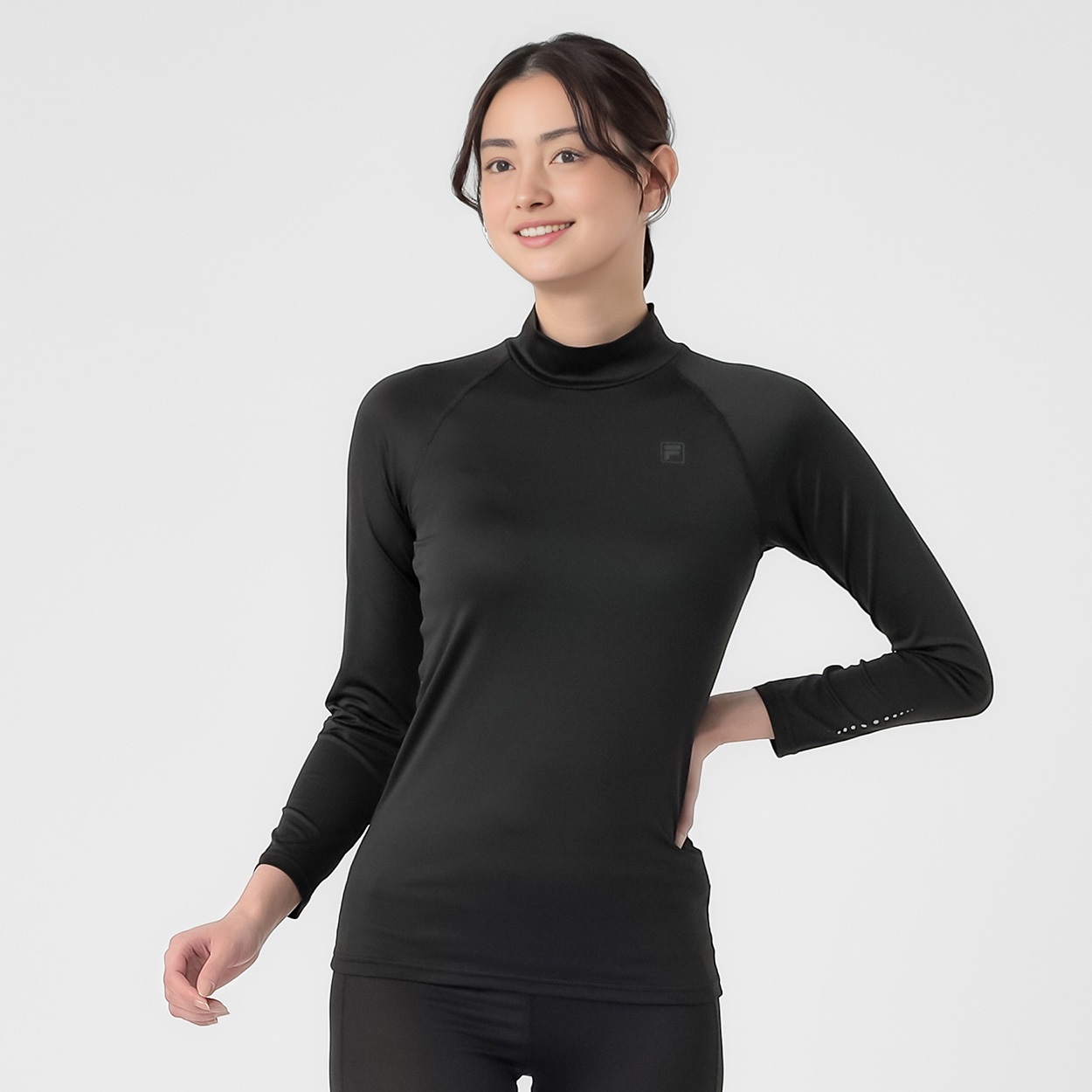 FILA(フィラ) インナーハイネック 吸水速乾 水陸両用 レディス(ブラック×ブラックステッチ-Ｓ)