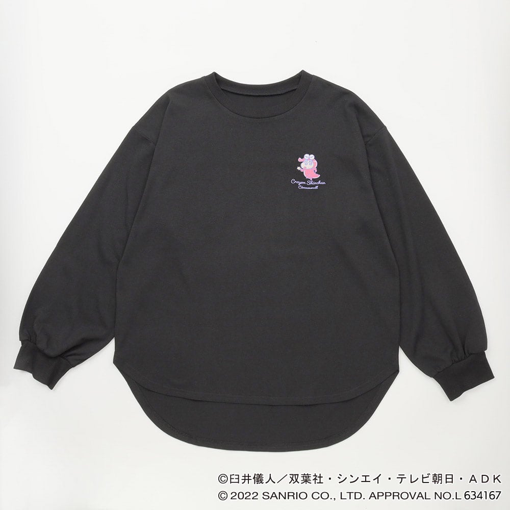 ステッカー付クレヨンしんちゃん×シナモロール 裾ラウンド長袖T