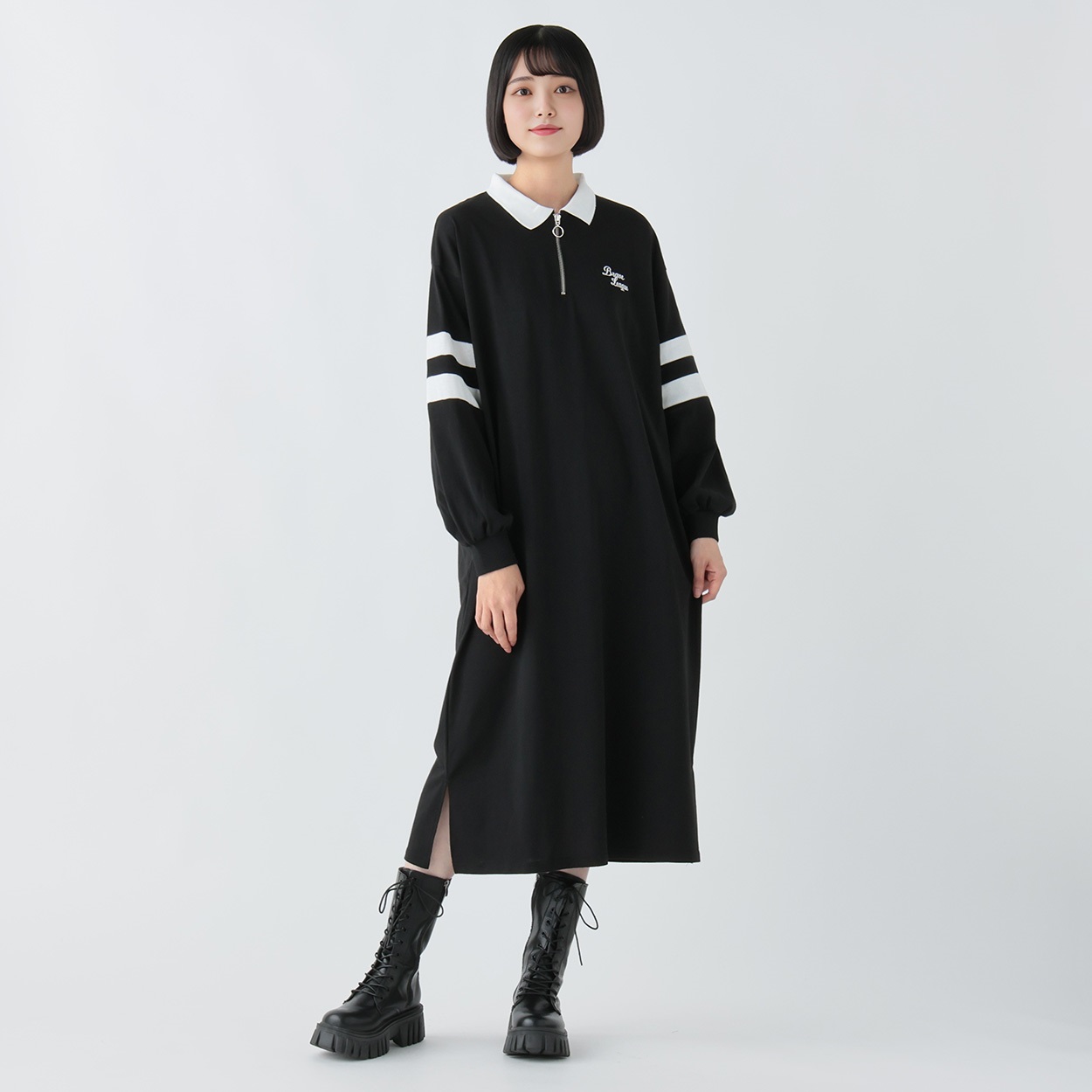 新品タグ付き　studious ワンピース　ハーフジップ 新品タグ付き studious ワンピース ハーフジップ