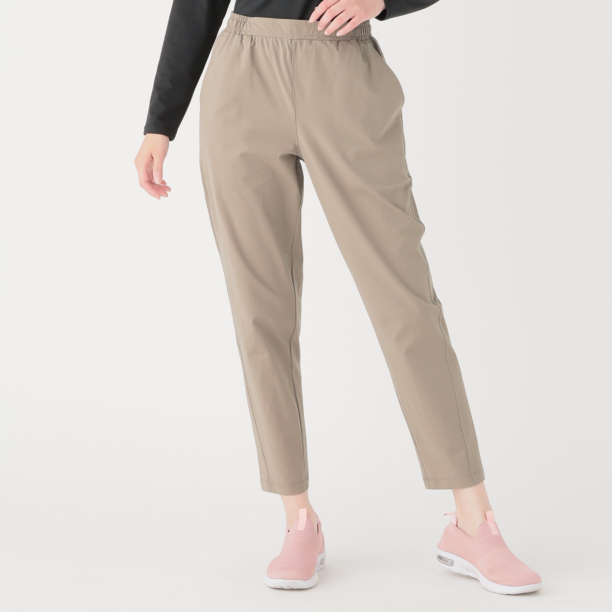 ドライストレッチテーパードパンツ 抜群のストレッチ 吸汗速乾