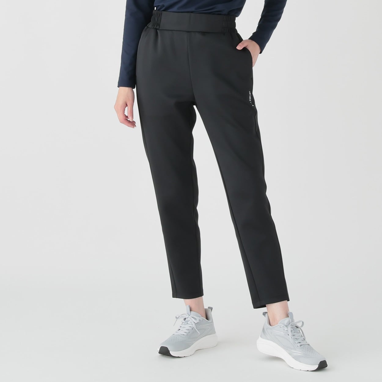 ELLE SPORT(エルスポーツ) ダンボールスタイルアップパンツ 吸汗速乾 UV 抗菌防臭 ストレッチ レディス(クロ-S)