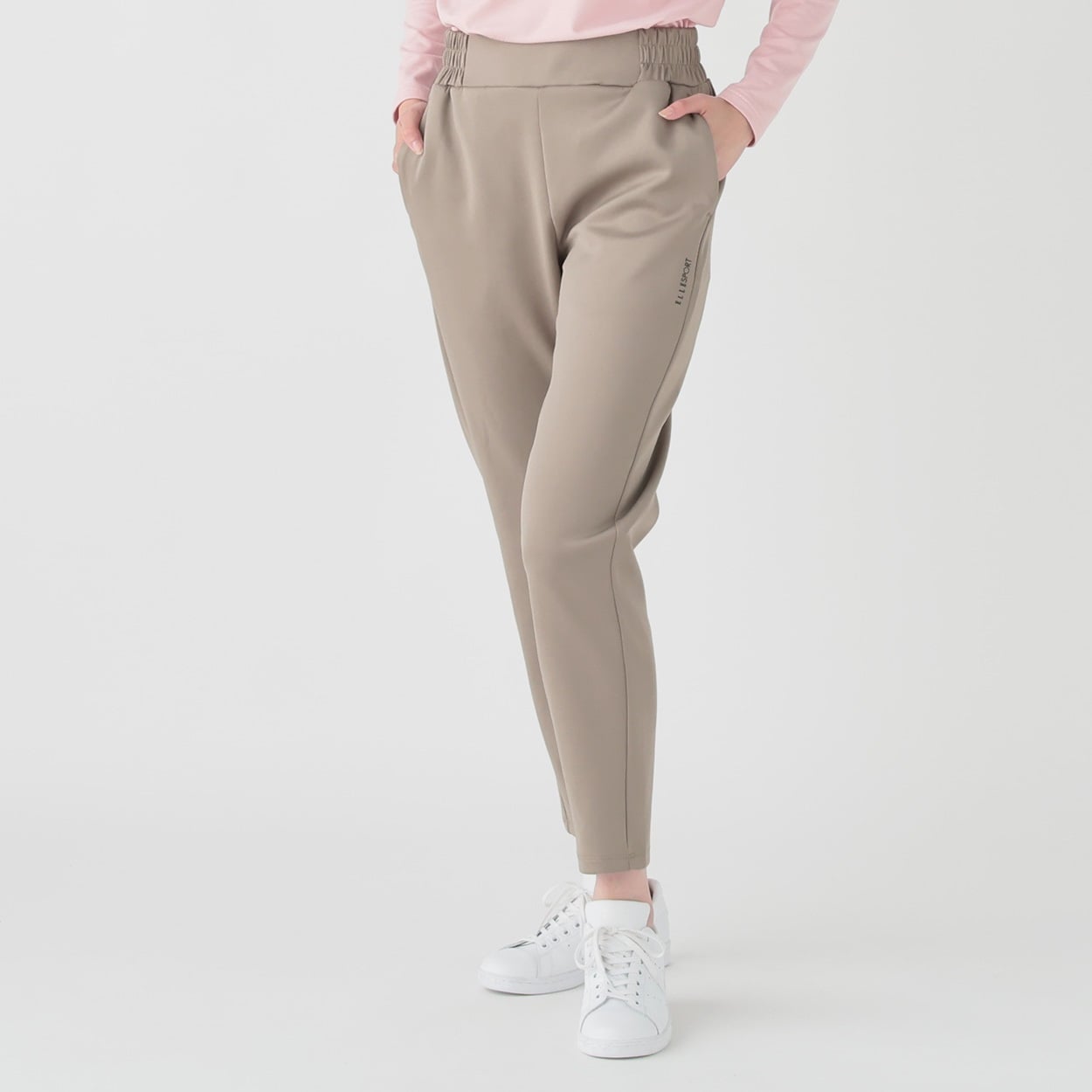 ELLE SPORT(エルスポーツ) ダンボールスタイルアップパンツ 吸汗速乾 UV 抗菌防臭 ストレッチ レディス(Ａウスチャ-L)