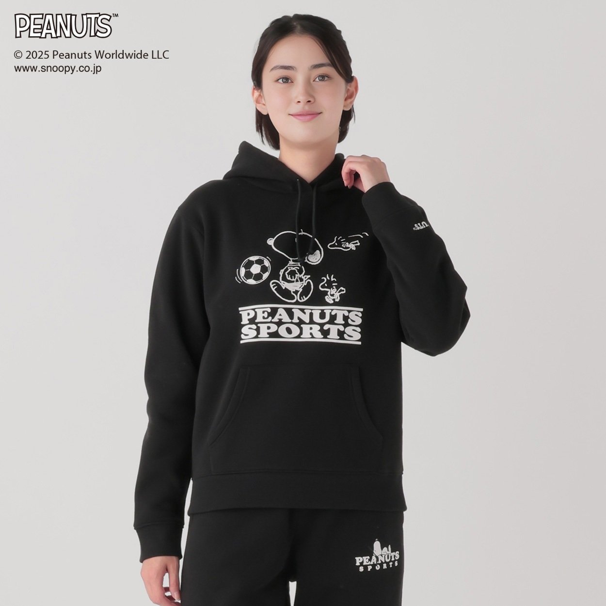 PEANUTS SPORTS 裏起毛フーディー スヌーピー レディス | イオン