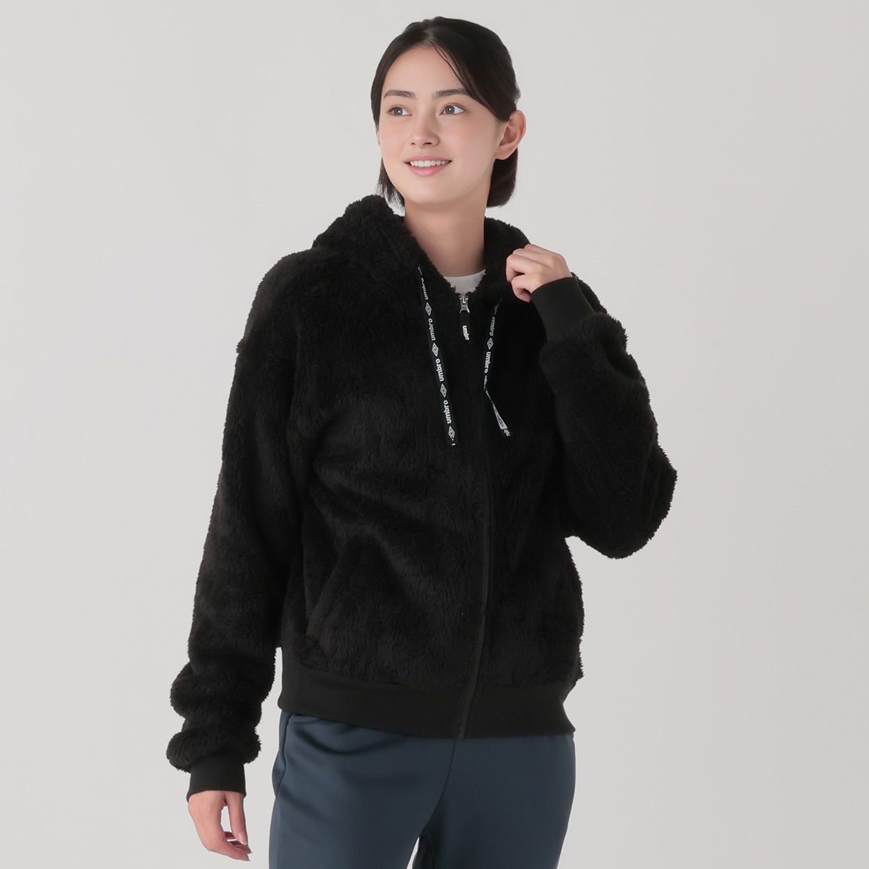 ボアフリースフーディー UMBRO（アンブロ） レディス | イオンスタイル