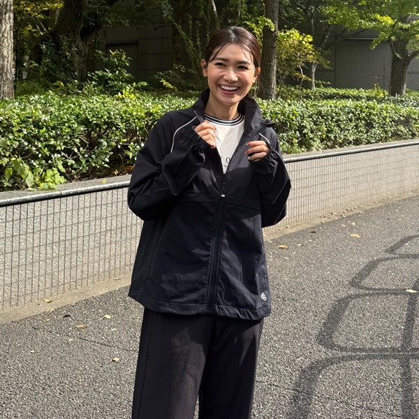 ELLE SPORT(エルスポーツ) パイピングスタンドジャケット 吸汗速乾 UV
