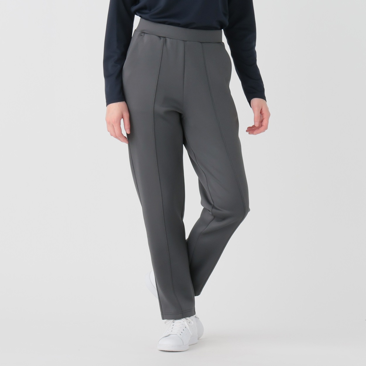 美脚テーパードパンツ ストレッチ 吸水速乾 UV対策 くせになる穿きごこち レディス(チャコ－ルグレ－-2XL)