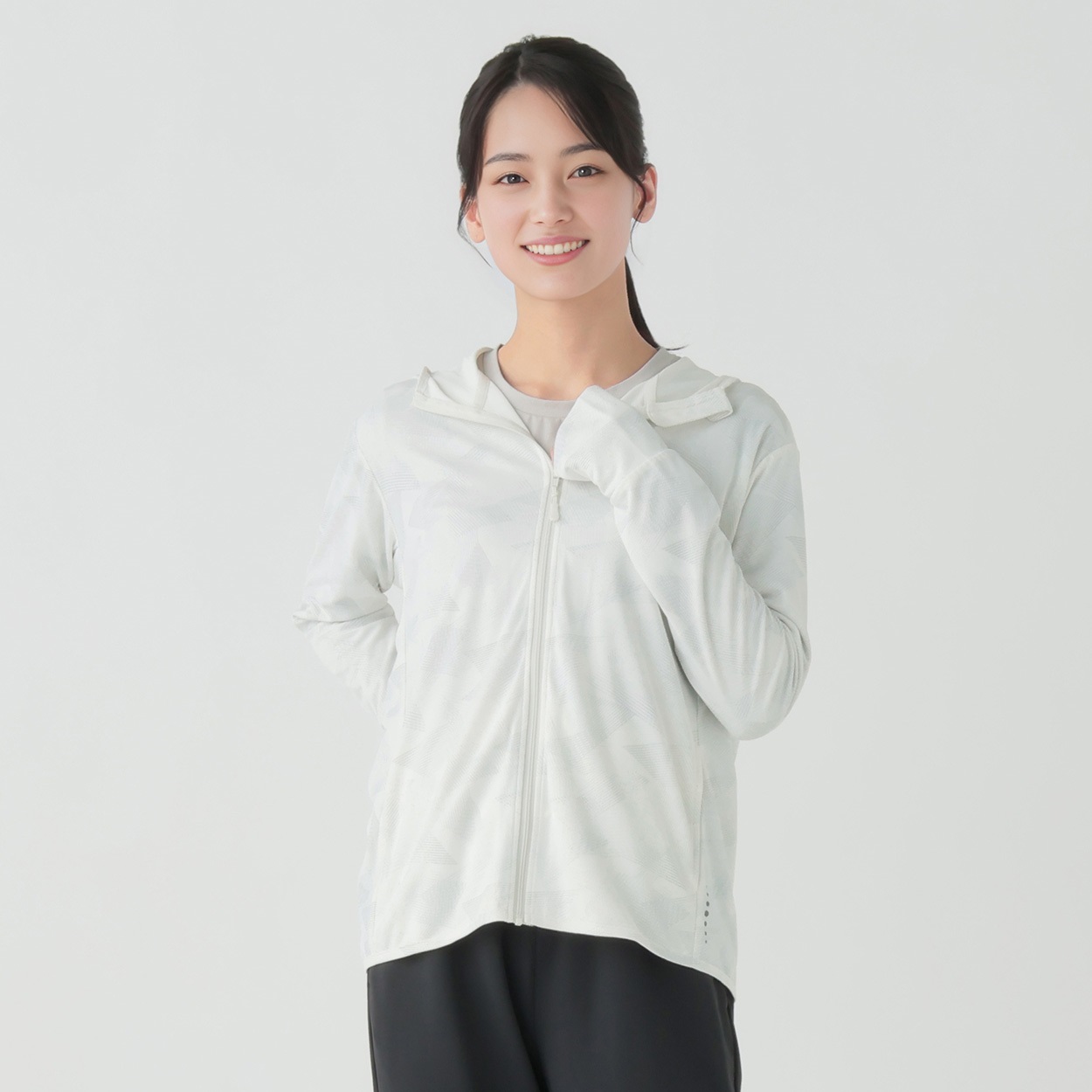 UV強冷感パーカー  強接触冷感 UV対策 吸水速乾 sporsium（スポージアム） レディス(Ａクロ-L)