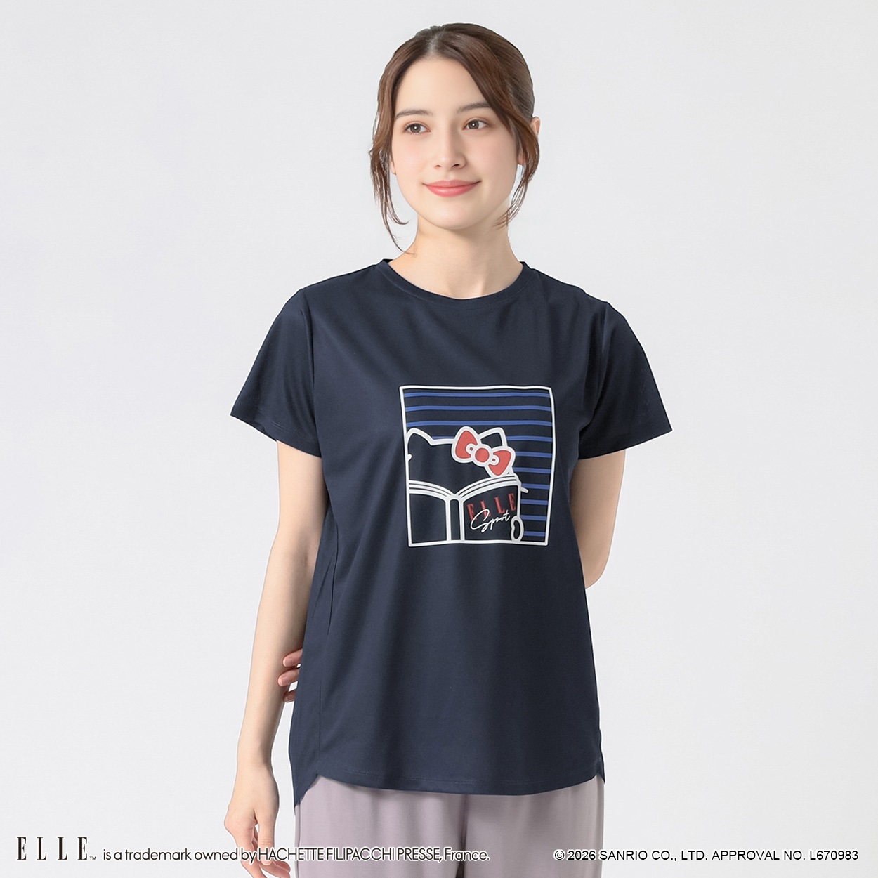 ELLE SPORT(エルスポーツ) ハローキティ×ELLE SPORT マガジンプリント半袖T 吸汗速乾 UV 接触冷感 レディス(コイアオ-M)
