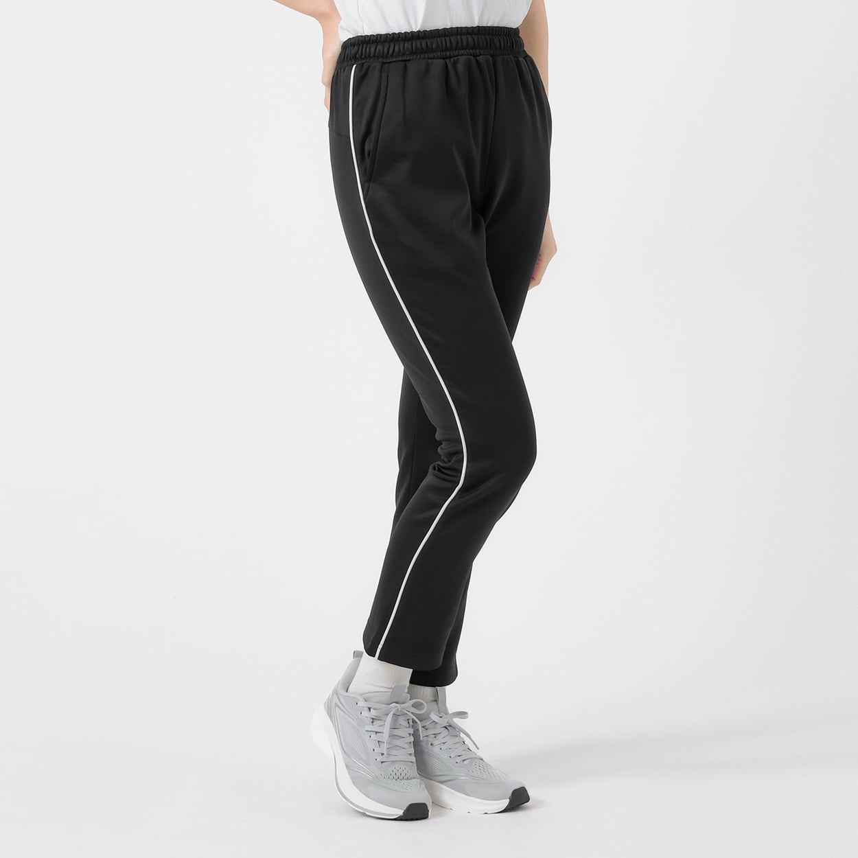 裏起毛トレーニングパンツ 股下丈６４ｃｍ レディス(クロ-XL)