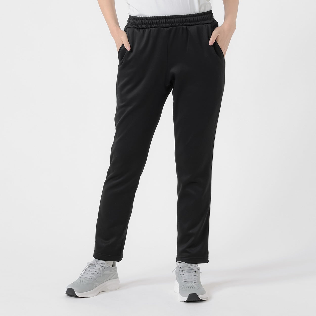 裏起毛トレーニングパンツ 股下丈６８ｃｍ レディス(クロ-2XL)