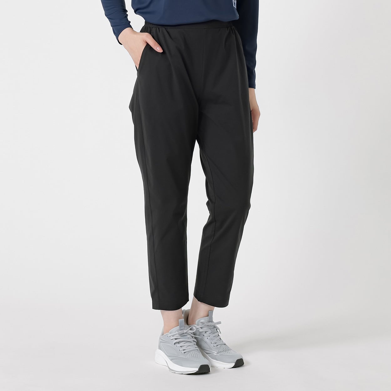 ドライストレッチテーパードパンツ  吸水速乾 ストレッチ UVカット レディス(クロ-L)