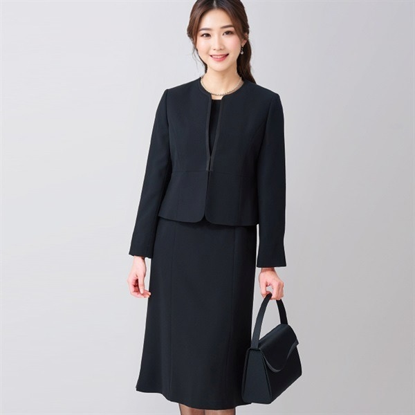 ブラックフォーマル ノーカラーサテン切替アンサンブル レディス