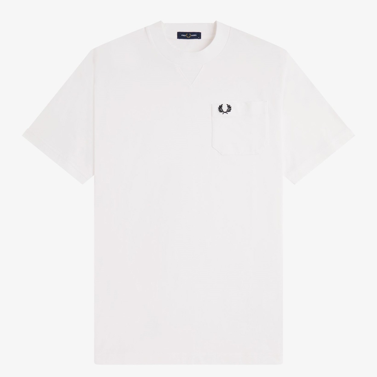 FRED PERRY(フレッドペリー) POCKET DETAIL T-SHIRT(シロ-M)