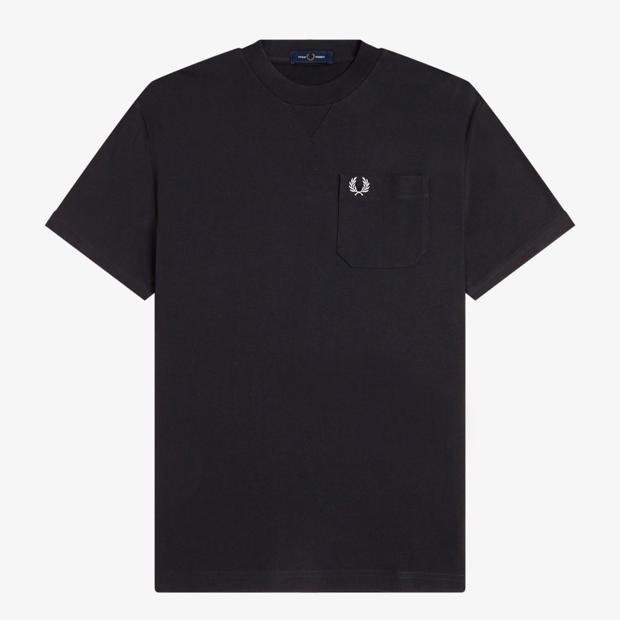 FRED PERRY(フレッドペリー) POCKET DETAIL T-SHIRT(クロ-L)