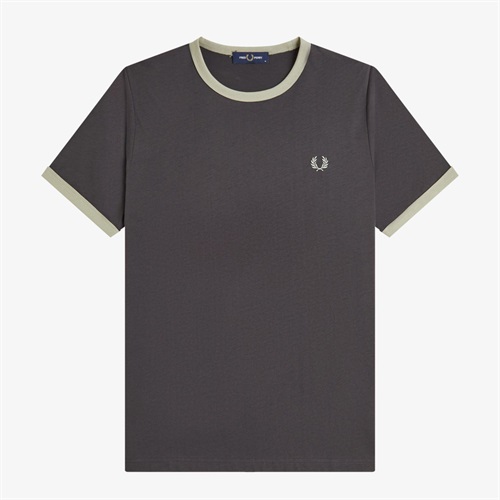 FRED PERRY(フレッドペリー) RINGER T-SHIRT